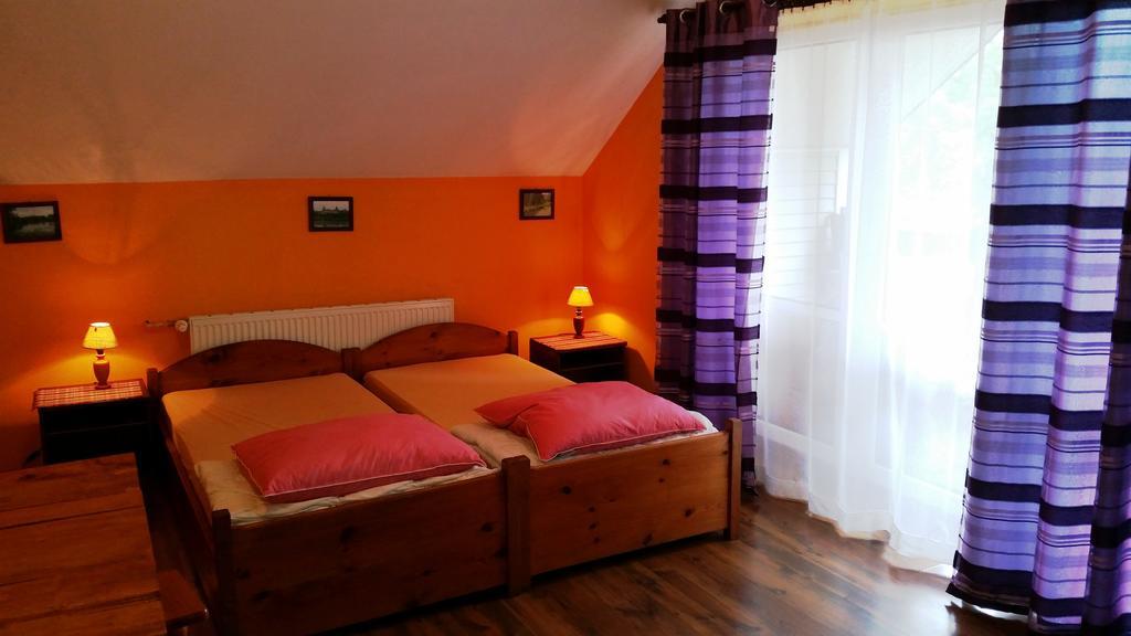 Na Skraju Lasu Chodel Buitenkant foto